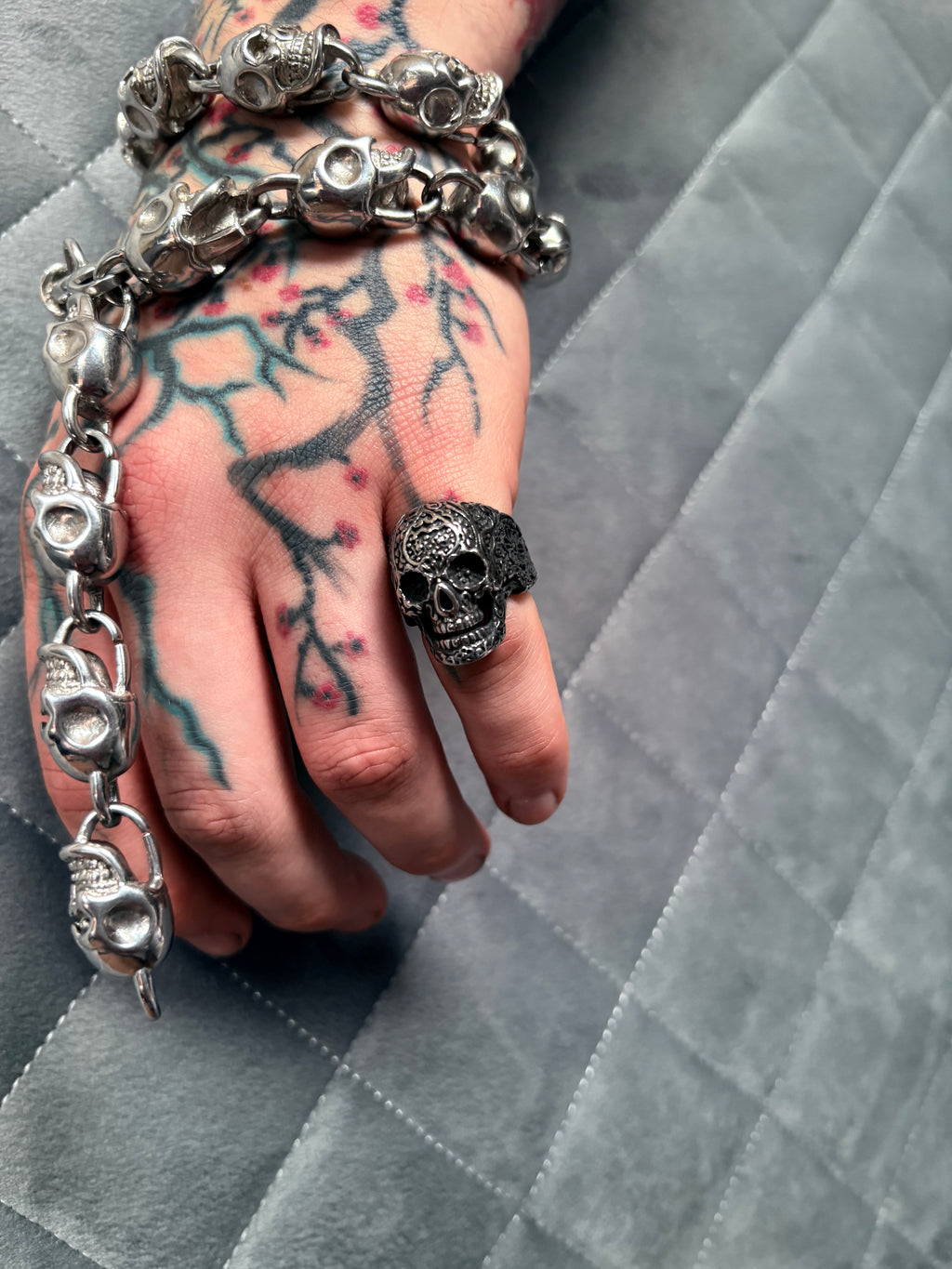 Rogue Skull Ring