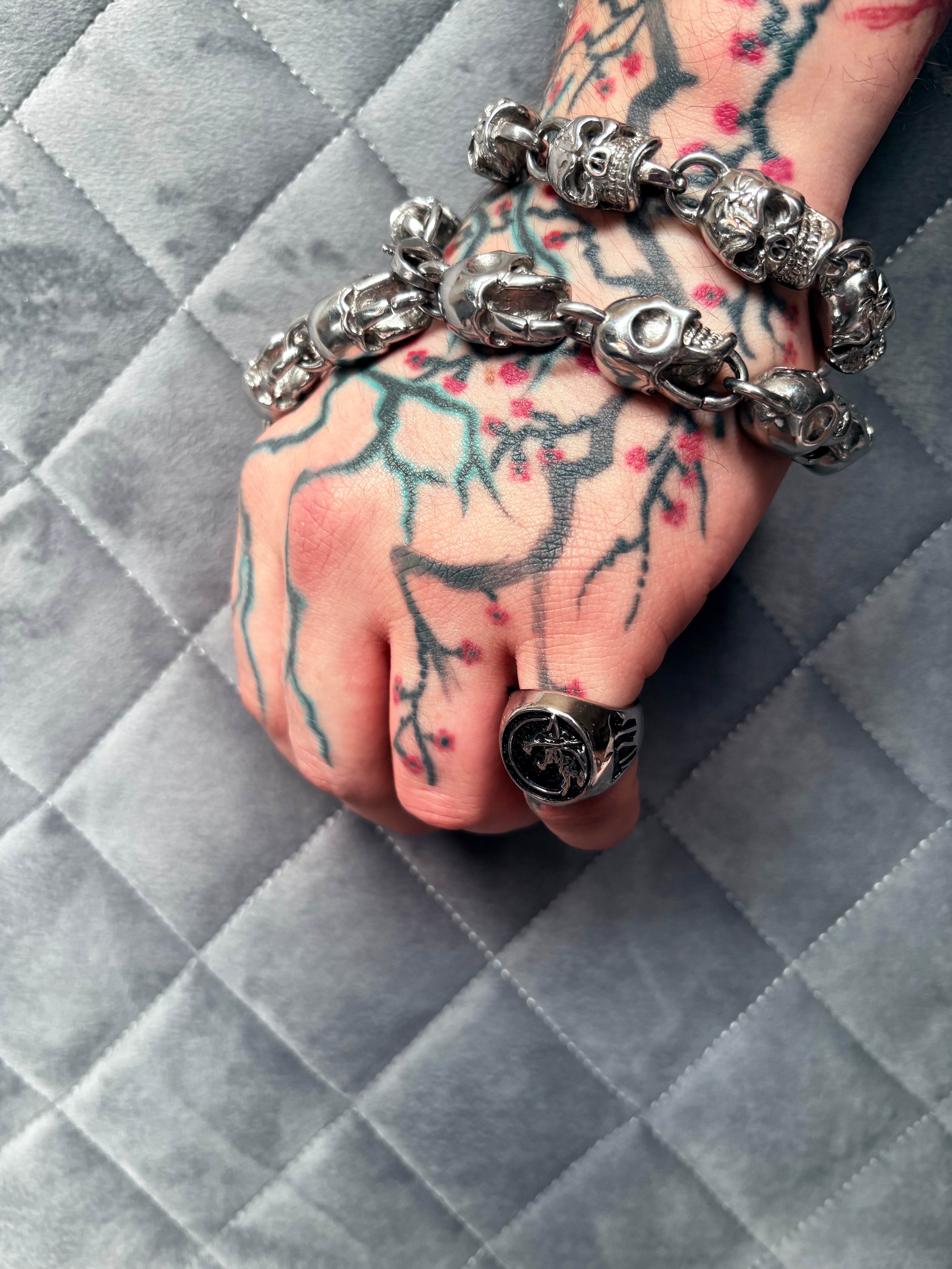 Wolf Signet Ring