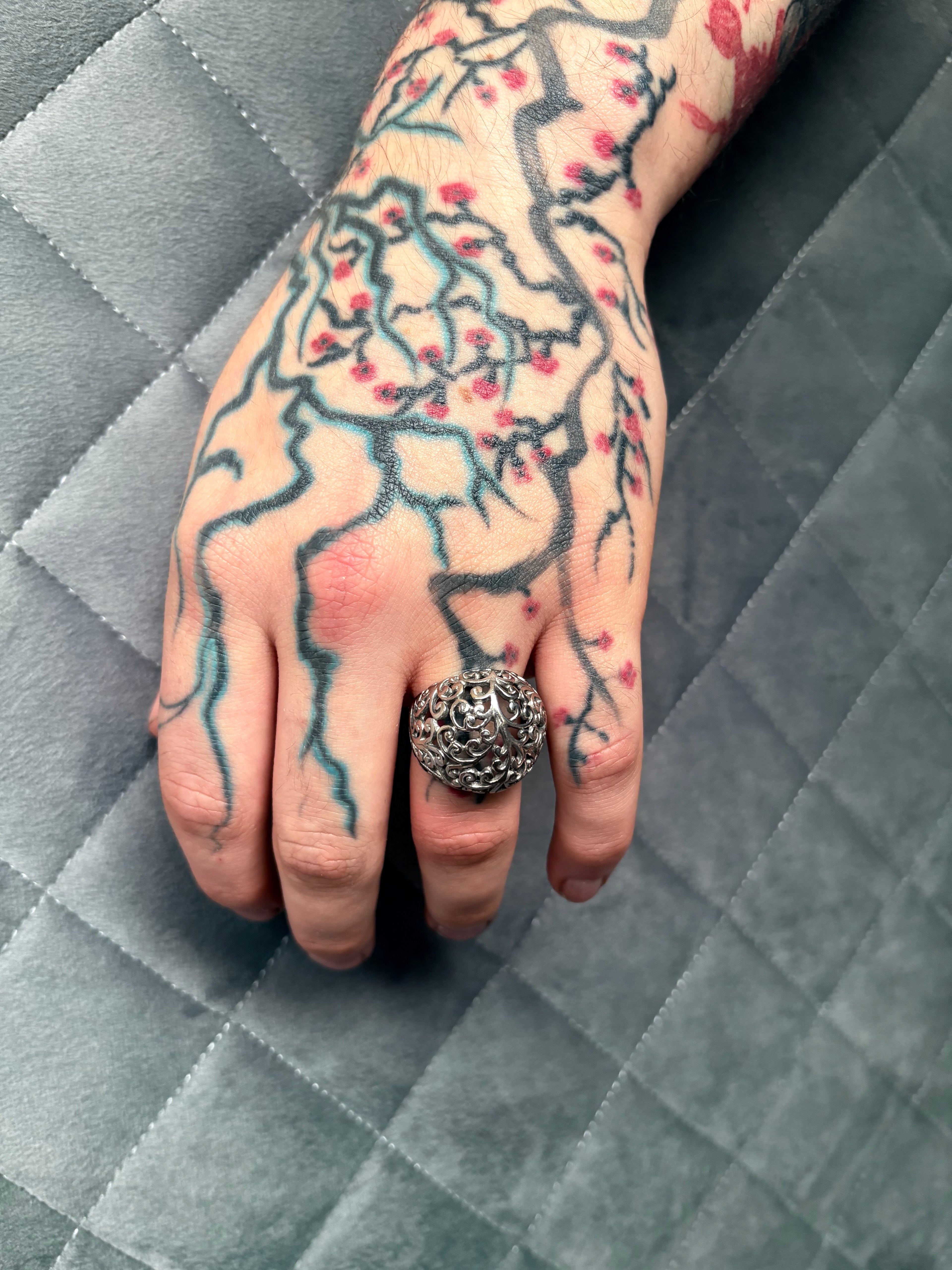 Floral Scroll Signet Ring – Sterling Silver Vintage Engraved Ring
