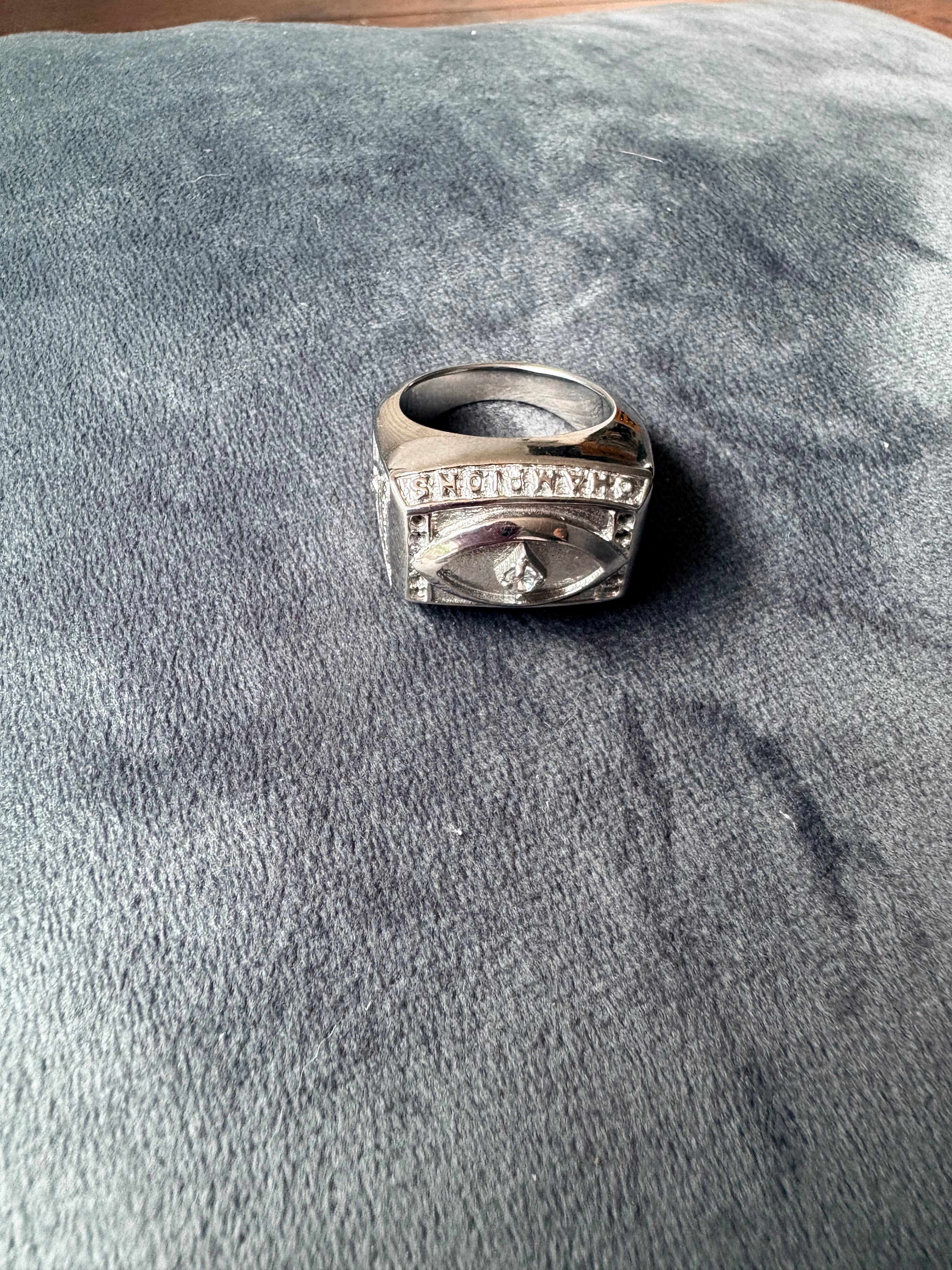 All Eyez Ring