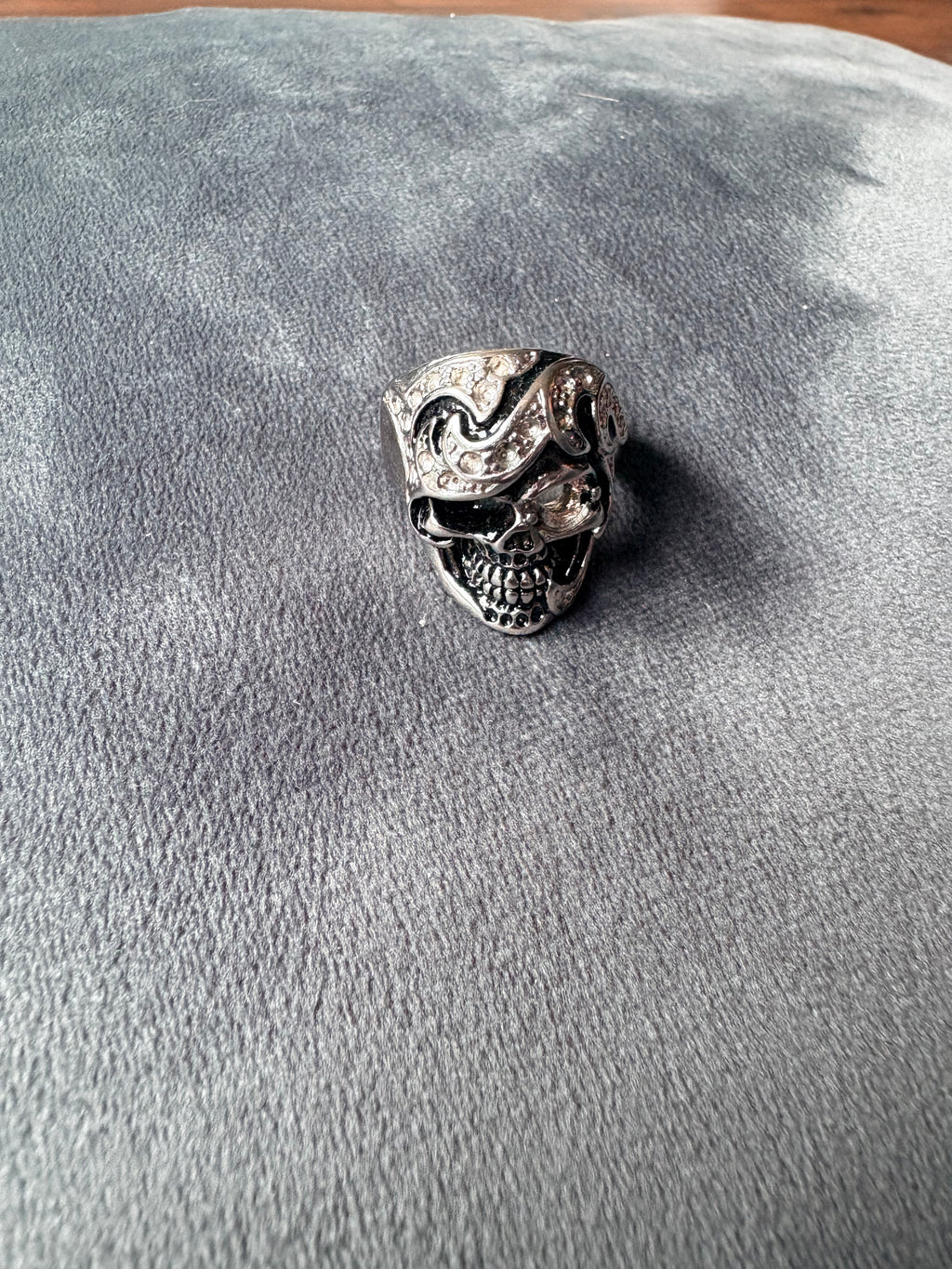 Venom Skull Ring
